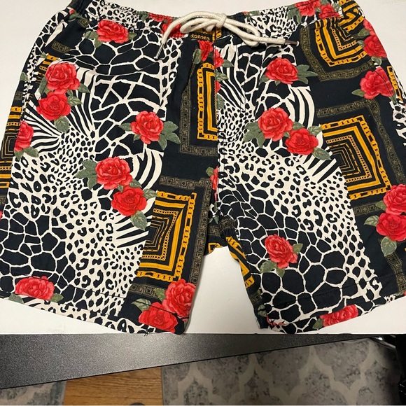 Forever 21 mens shorts - Picture 6 of 6